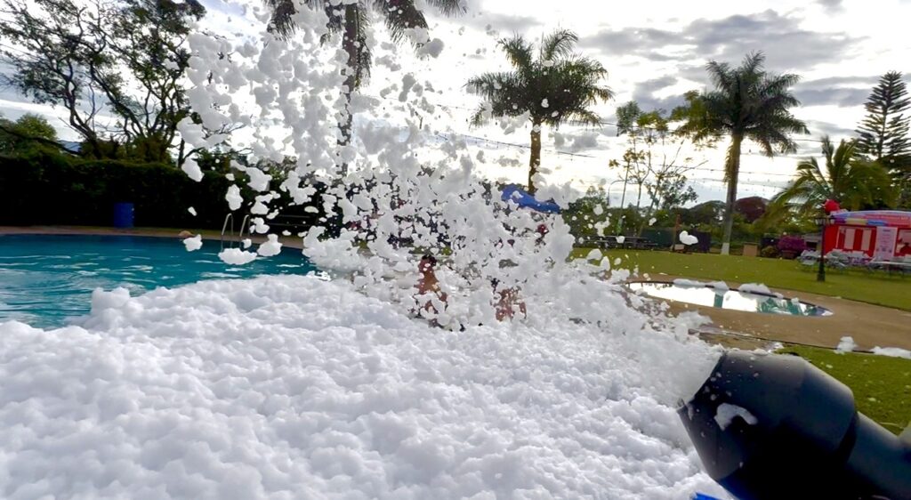 Fiesta de espuma